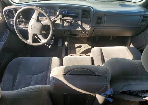 2004 Chevrolet Silverado K1500 z USA, uszkodzony, nr VIN 1GCEK19T94Z349923